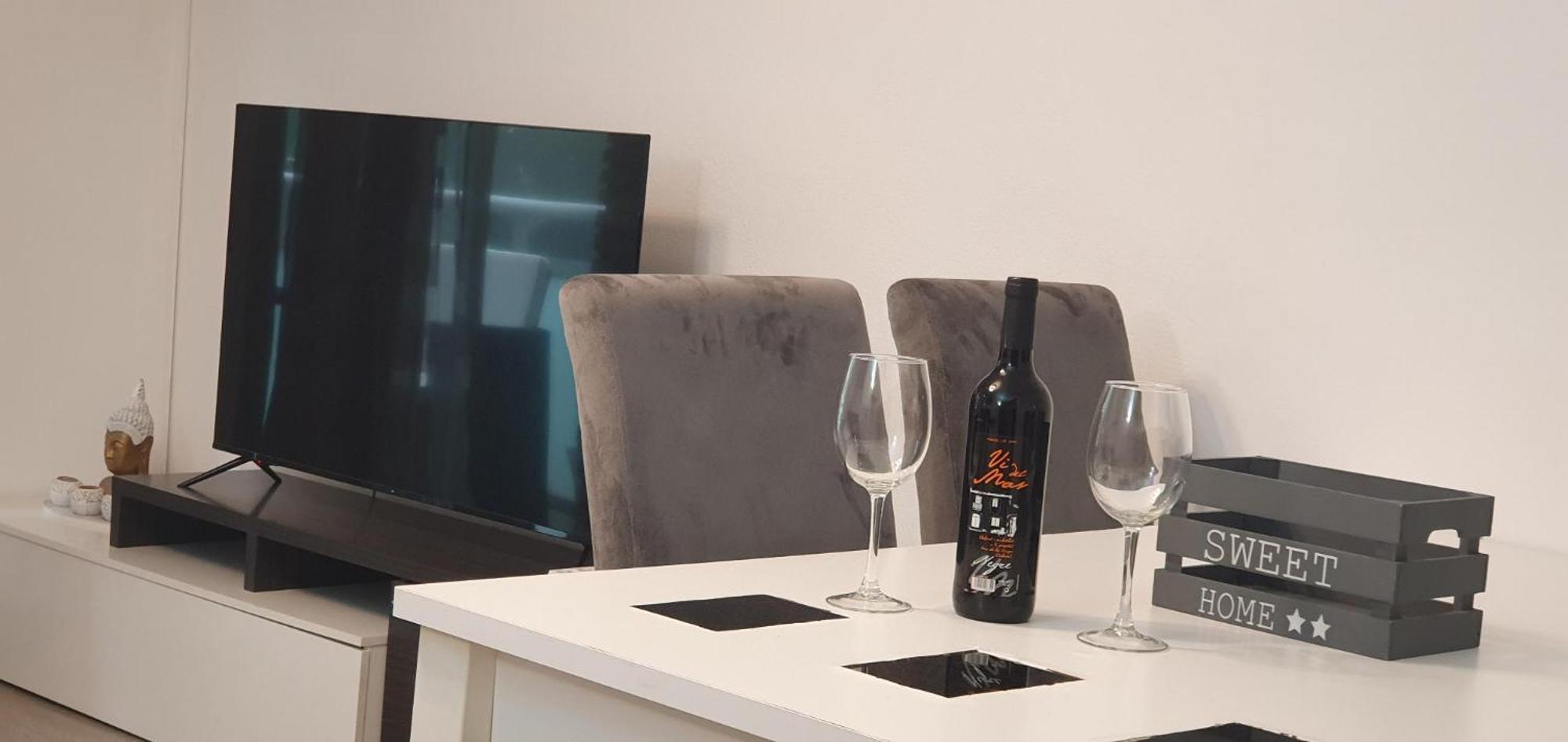 Beautiful Apartment In The Center Таррагона Экстерьер фото